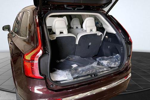 Mulberry Red Metallic 2026 Volvo XC90 Plug-In Hybrid Ultra, T8 AWD, Electric/Gasoline, Bright, 6 Seats