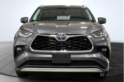2021 Toyota Highlander Hybrid Platinum
