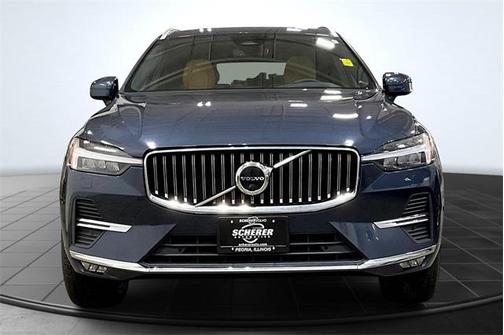 2022 Volvo XC60 B6 Inscription