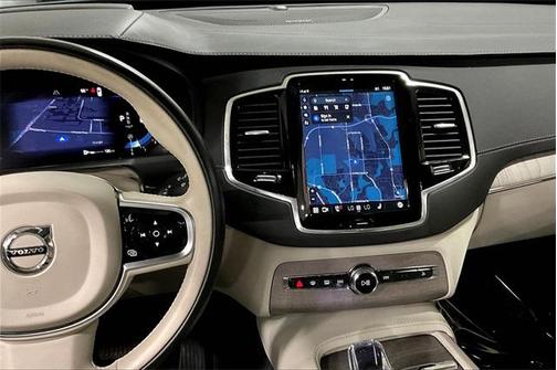 2023 Volvo XC90 B6 Ultimate 7-Seater