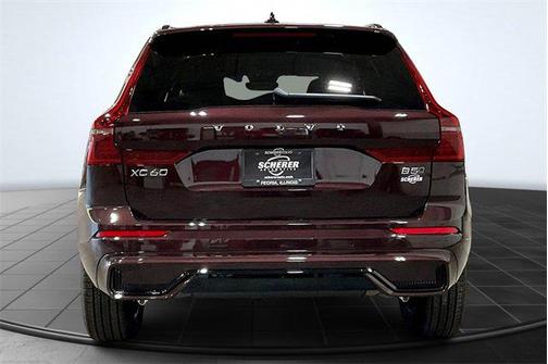 2026 Volvo XC60 B5 Core