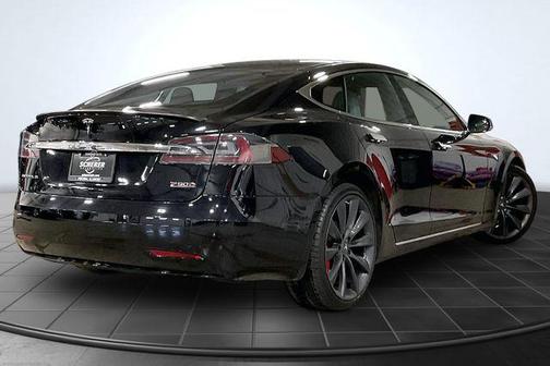 2016 Tesla Model S P90D