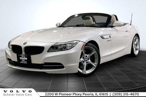 Mineral White Metallic 2016 BMW Z4 sDrive28i
