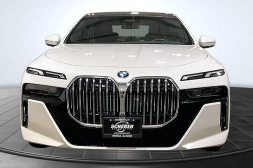 White Metallic 2024 BMW 740 xDrive