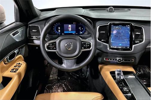 2024 Volvo XC90 B6 Ultimate Bright Theme 7-Seater