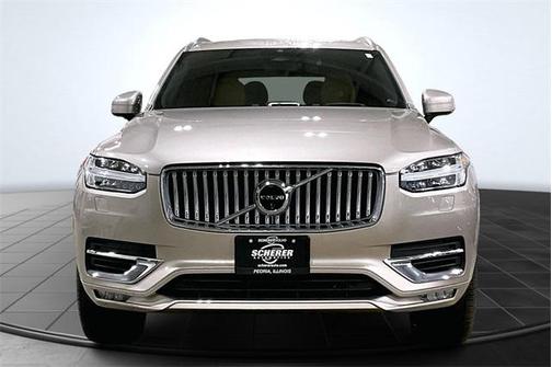 2024 Volvo XC90 B6 Ultimate Bright Theme 7-Seater