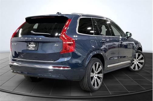 2023 Volvo XC90 B6 Ultimate 7-Seater