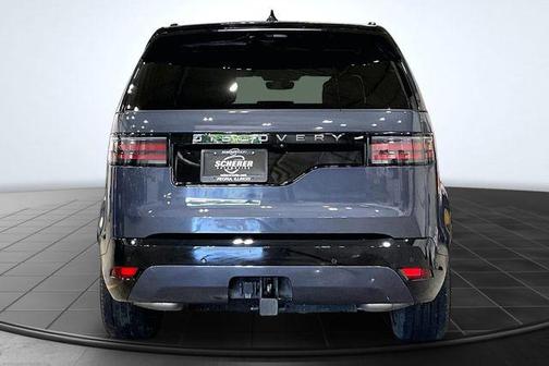 Gray 2024 Land Rover Discovery P300 Dynamic SE