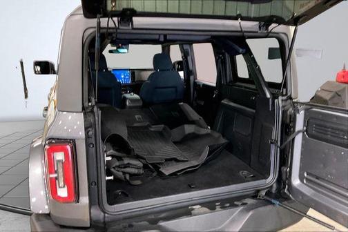 Carbonized Gray Metallic 2023 Ford Bronco Outer Banks