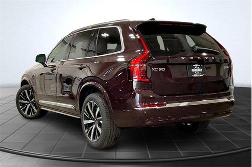 2026 Volvo XC90 B5 Core