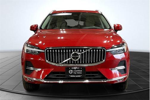 2023 Volvo XC60 B6 Ultimate Bright Theme