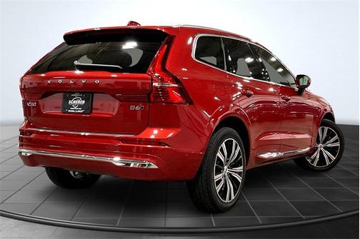 2023 Volvo XC60 B6 Ultimate Bright Theme