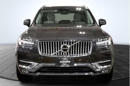 2024 Volvo XC90 B5 Core Bright Theme