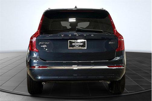 2025 Volvo XC90 B6 Plus 7-Seater