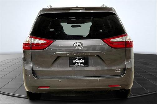 2015 Toyota Sienna XLE Premium