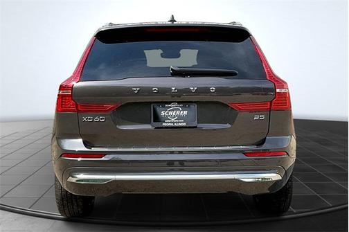 2022 Volvo XC60 B5 Inscription