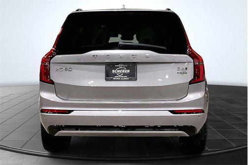 2026 Volvo XC90 B6 Ultra Dark Theme 6-Seater