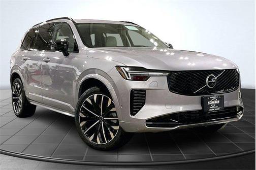 2026 Volvo XC90 B6 Ultra Dark Theme 6-Seater