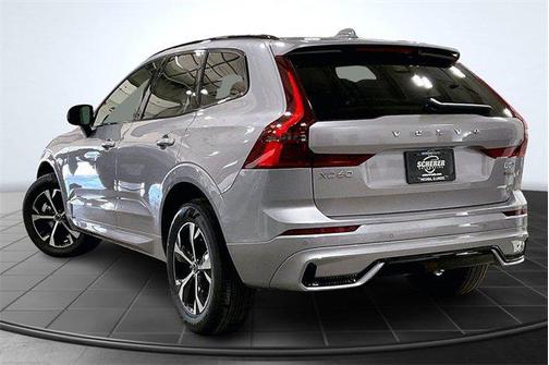 2026 Volvo XC60 B5 Core