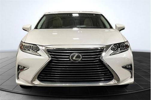 2016 Lexus ES 350 Base