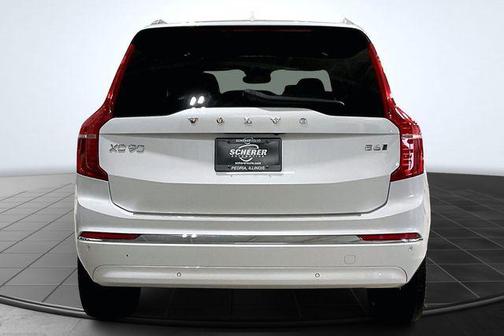 2023 Volvo XC90 B6 Ultimate 7-Seater