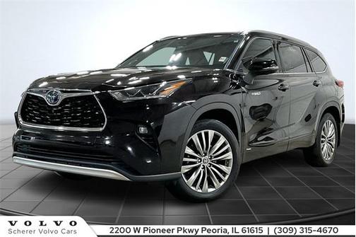 2021 Toyota Highlander Hybrid Platinum