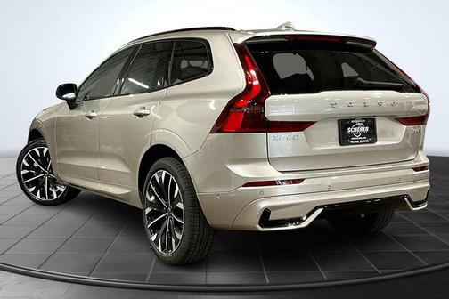 Bright Dusk Metallic 2026 Volvo XC60 B5 Ultra