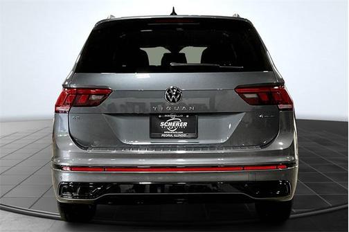 2022 Volkswagen Tiguan 2.0T SE R-Line Black 4MOTION