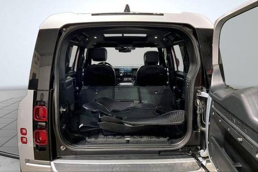 2022 Land Rover Defender 110 XS Edition