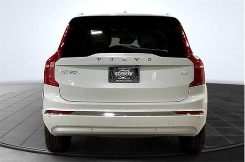 2022 Volvo XC90 Recharge Plug-In Hybrid T8 Inscription Expression 6 Passenger