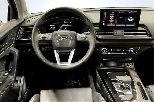 2024 Audi Q5 45 S line Premium Plus