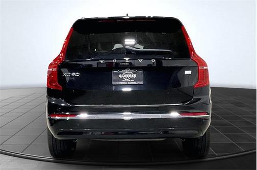 2024 Volvo XC90 Recharge Plug-In Hybrid T8 Ultimate Bright Theme 7-Seater