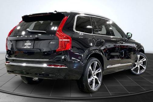 2023 Volvo XC90 B6 Ultimate 7-Seater