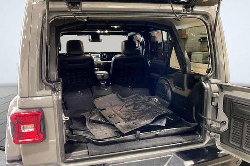 Sting-Gray Clearcoat 2023 Jeep Wrangler Rubicon 392