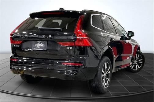 2023 Volvo XC60 B5 Core