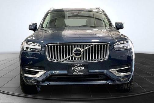 2023 Volvo XC90 B6 Ultimate 7-Seater