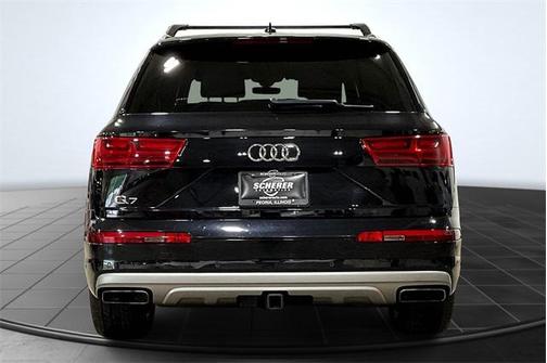 2019 Audi Q7 55 Prestige