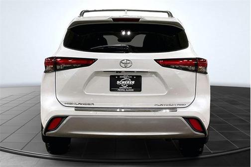 2022 Toyota Highlander Platinum