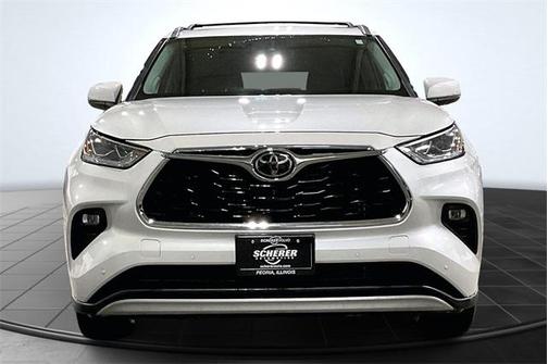 2022 Toyota Highlander Platinum