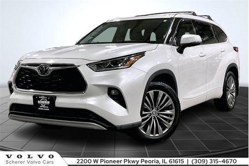 2022 Toyota Highlander Platinum