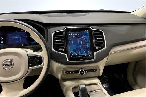 2024 Volvo XC90 Recharge Plug-In Hybrid T8 Plus 6-Seater