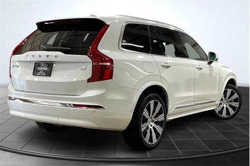 2024 Volvo XC90 Recharge Plug-In Hybrid T8 Plus 6-Seater