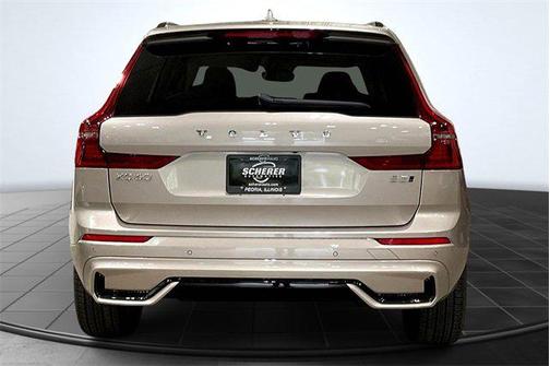 2026 Volvo XC60 B5 Ultra