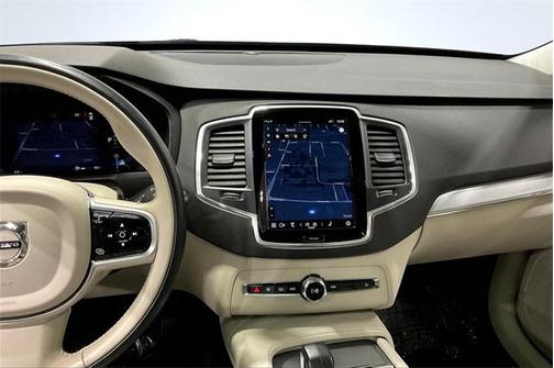 2023 Volvo XC90 B5 Core