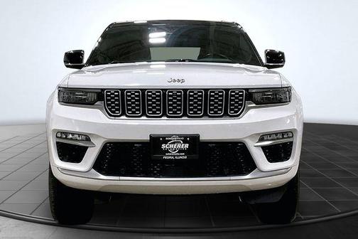 2023 Jeep Grand Cherokee Summit
