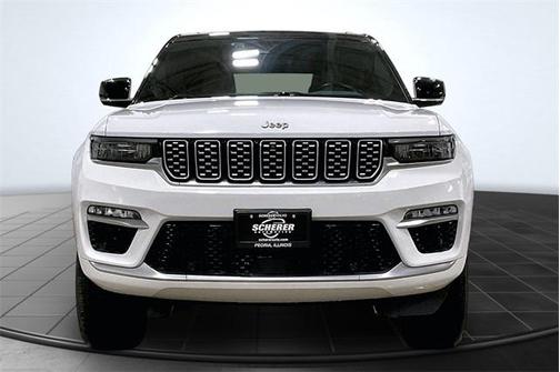 2023 Jeep Grand Cherokee Summit