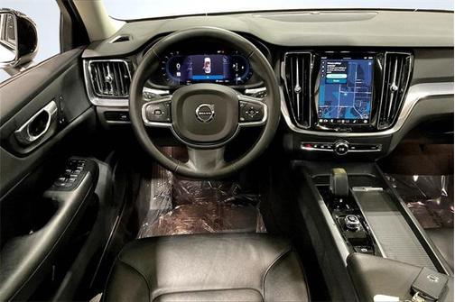 2025 Volvo S60 B5 Core