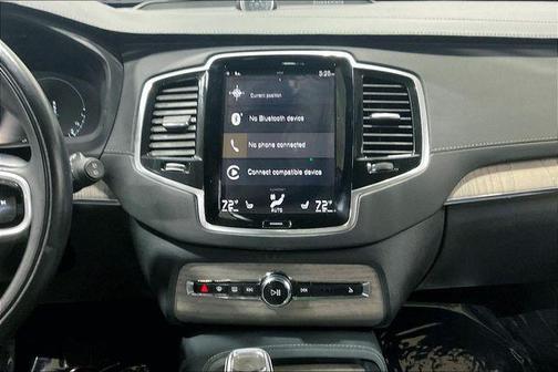 2022 Volvo XC90 Recharge Plug-In Hybrid T8 Inscription 7 Passenger