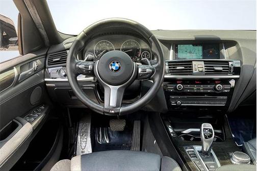 2018 BMW X4 M40i