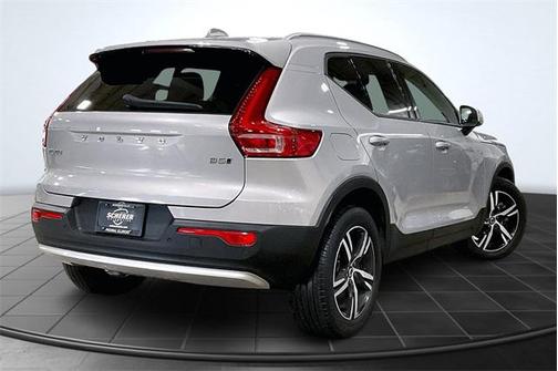 2023 Volvo XC40 B5 Core